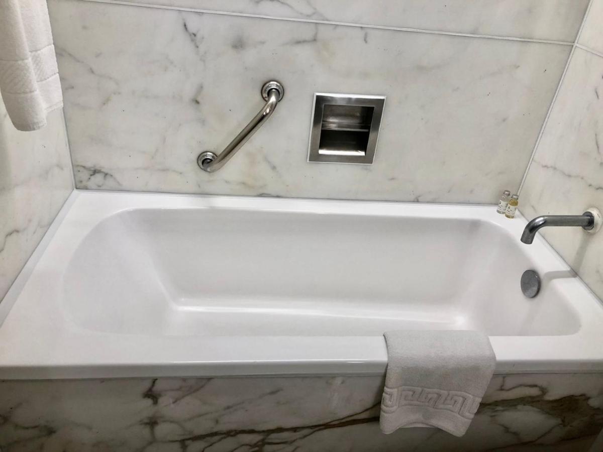Hotel Marine Plaza Mumbai Dış mekan fotoğraf